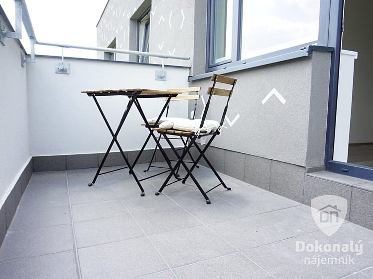 Pronájem bytu 2+kk 55 m² - foto 7