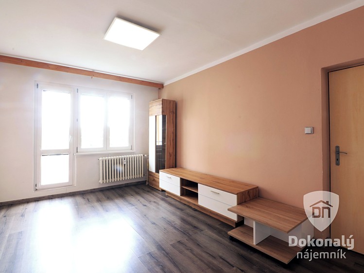 Pronájem bytu 3+1 70 m² - foto 7