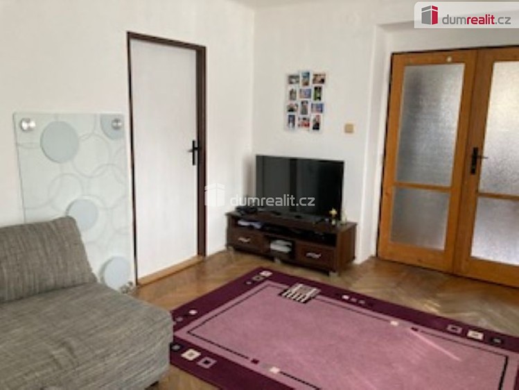 Pronájem bytu 2+1 53 m² - foto 5
