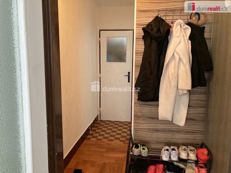 Pronájem bytu 2+1 53 m² - foto 8
