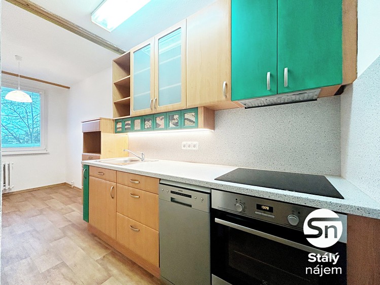 Pronájem bytu 4+1 89 m² - foto 3