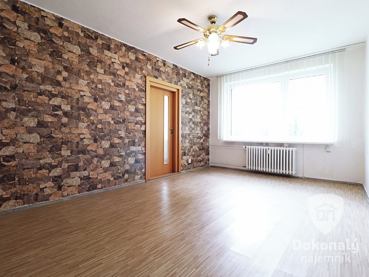 Pronájem bytu 3+1 66 m² - foto 2