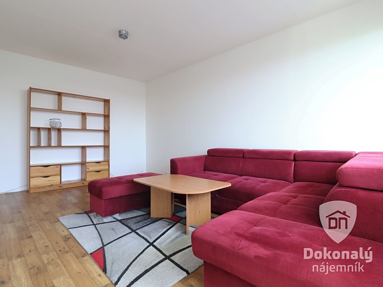 Pronájem bytu 2+1 67 m² - foto 4