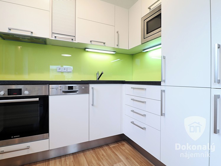Pronájem bytu 2+kk 56 m² - foto 3
