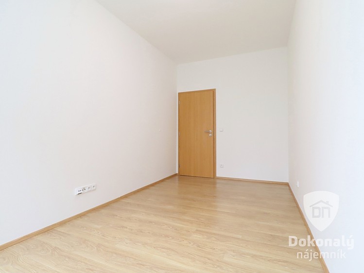 Pronájem bytu 2+kk 43 m² - foto 5