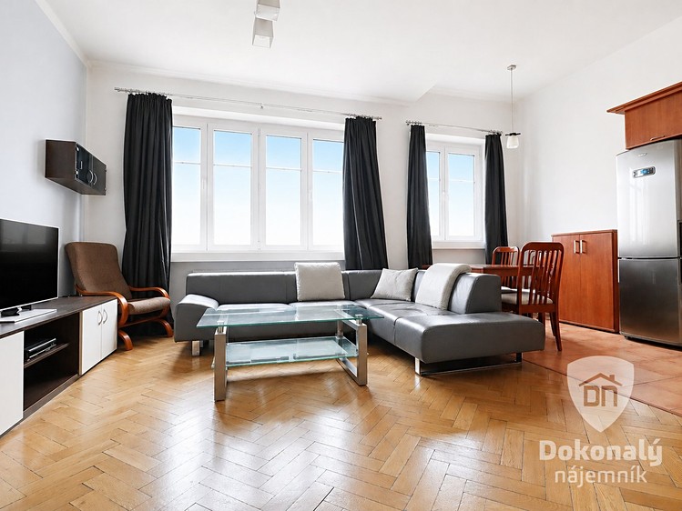 Pronájem bytu 2+kk 76 m² - foto 3