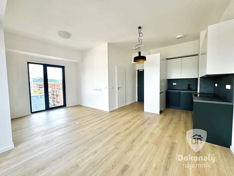 Pronájem bytu 1+kk 37 m² - foto 2