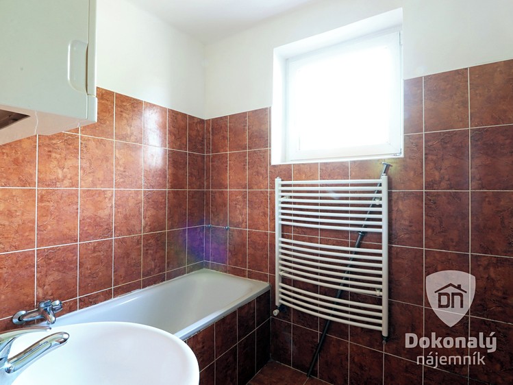 Pronájem bytu 3+1 64 m² - foto 3