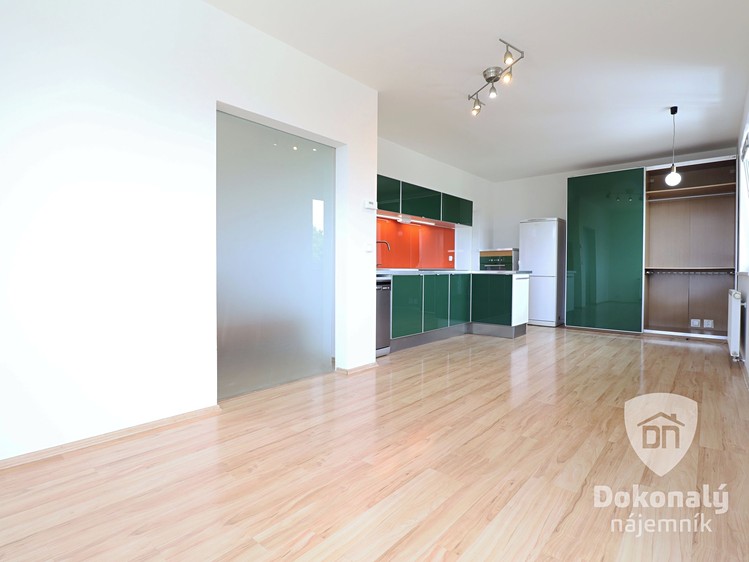 Pronájem bytu 2+kk 42 m² - foto 1