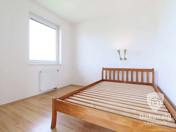 Pronájem bytu 2+kk 42 m² - foto 8