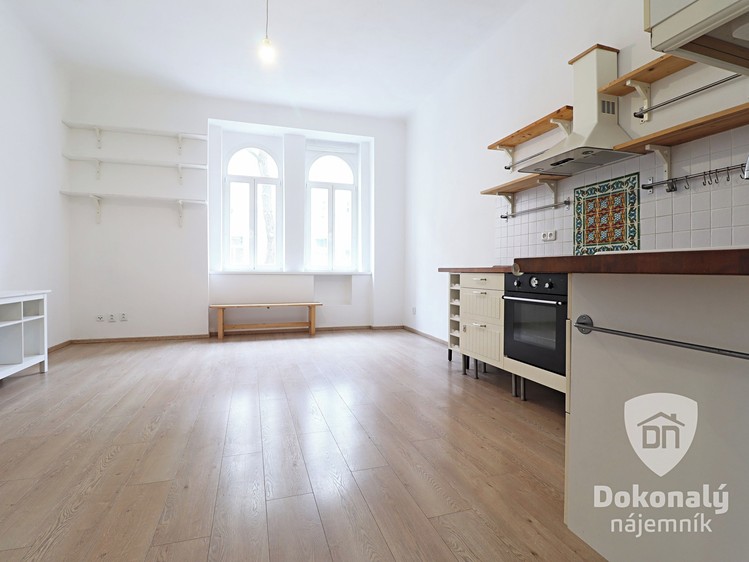 Pronájem bytu 2+kk 57 m² - foto 3