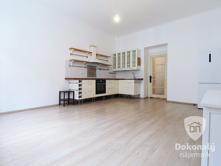 Pronájem bytu 2+kk 57 m² - foto 2