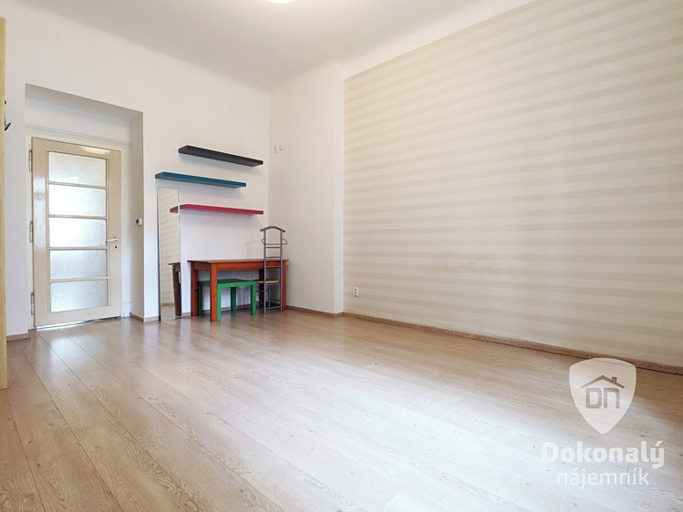 Pronájem bytu 2+kk 57 m² - foto 7