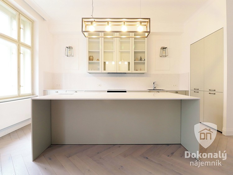 Pronájem bytu 2+kk 75 m² - foto 2