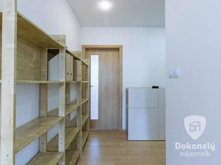 Pronájem bytu 3+kk 68 m² - foto 6