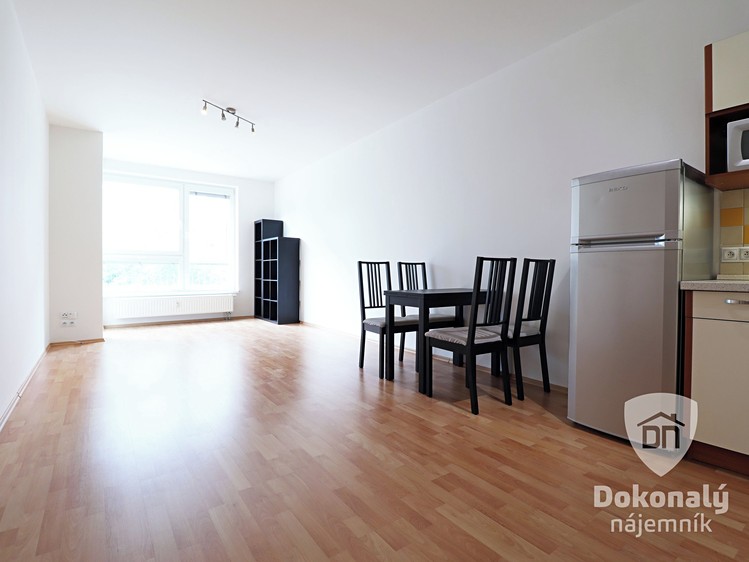 Pronájem bytu 2+kk 51 m² - foto 2