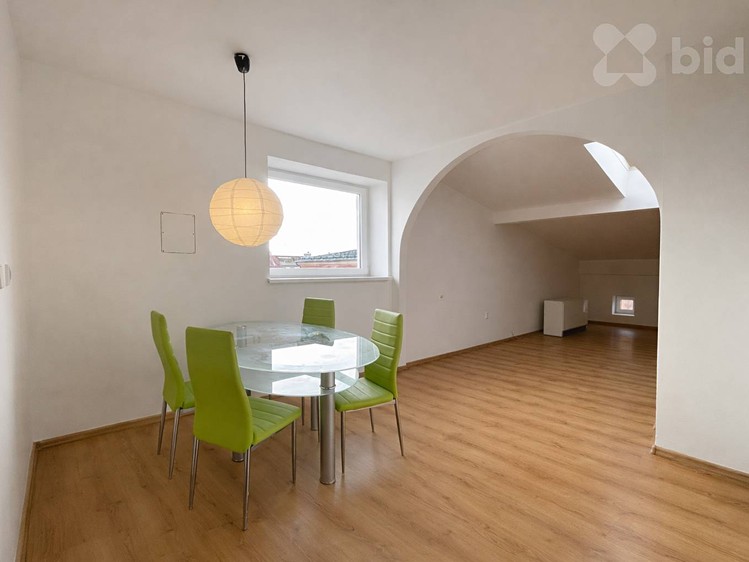 Pronájem bytu 3+1 120 m² - foto 7