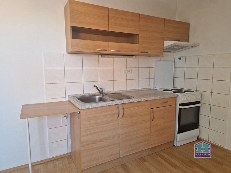 Pronájem bytu 2+kk 53 m² (Podkrovní) - foto 6