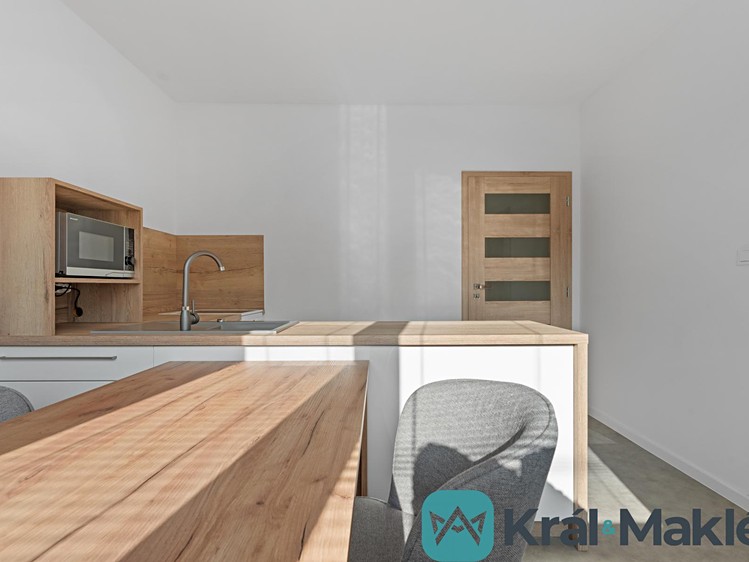 Pronájem bytu 1+1 34 m² - foto 3