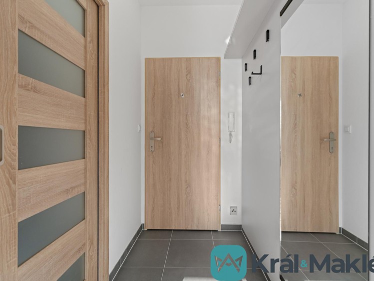 Pronájem bytu 1+1 34 m² - foto 7