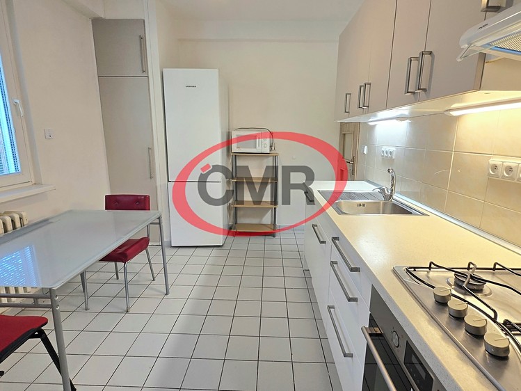 Pronájem bytu 2+1 62 m² - foto 1