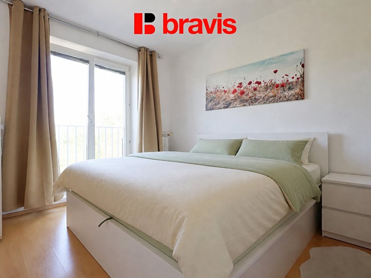 Pronájem bytu 2+kk 66 m² - foto 6