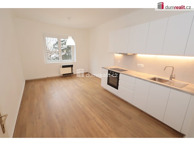 Pronájem bytu 2+kk 57 m² - foto 3