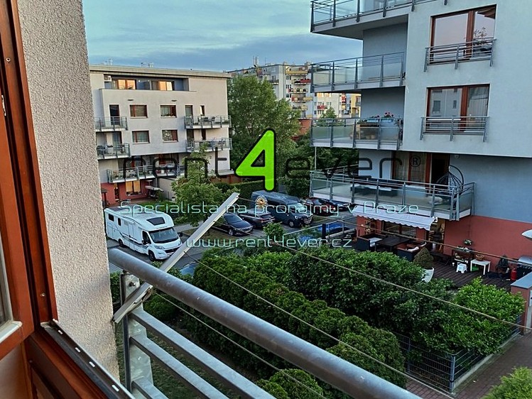 Pronájem bytu 1+kk 33 m² - foto 8