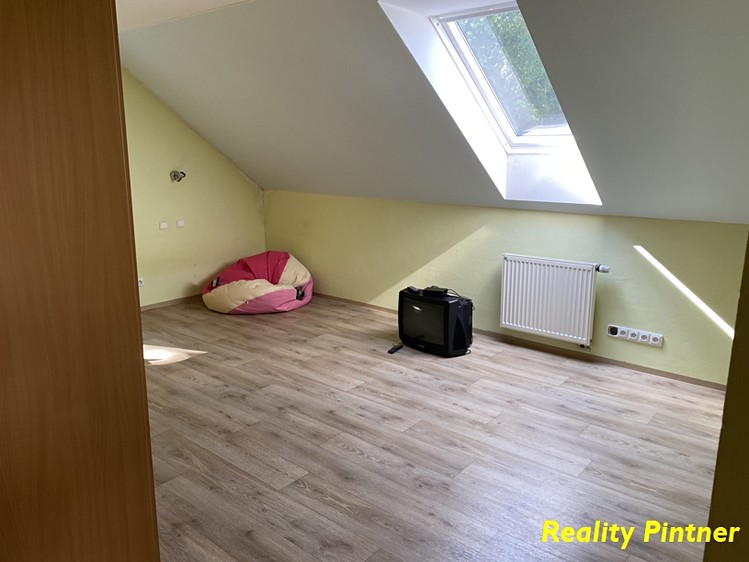 Pronájem bytu 3+kk 100 m² - foto 7