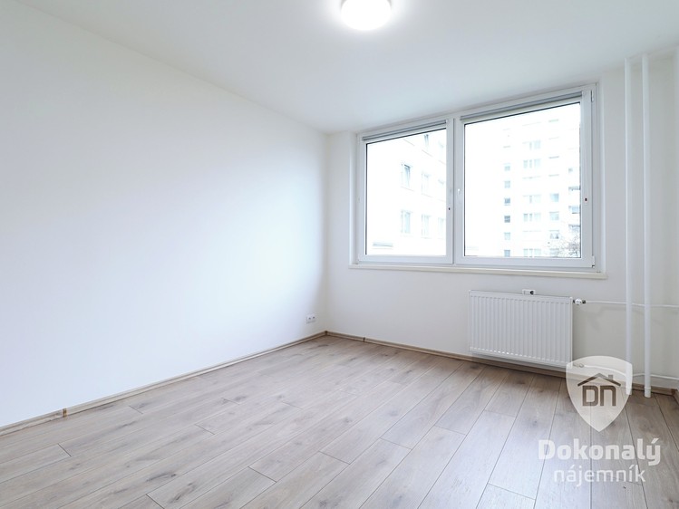 Pronájem bytu 3+kk 76 m² - foto 8