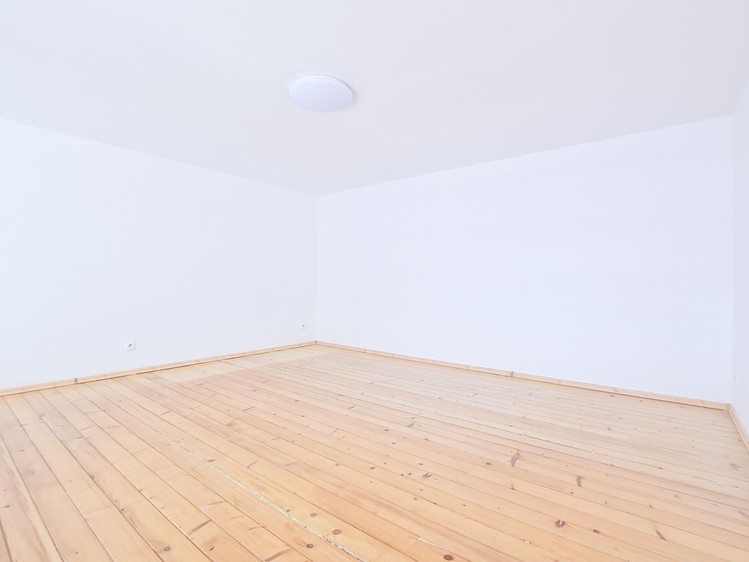 Pronájem bytu 2+kk 45 m² - foto 5