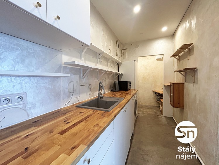 Pronájem bytu 2+kk 47 m² - foto 2