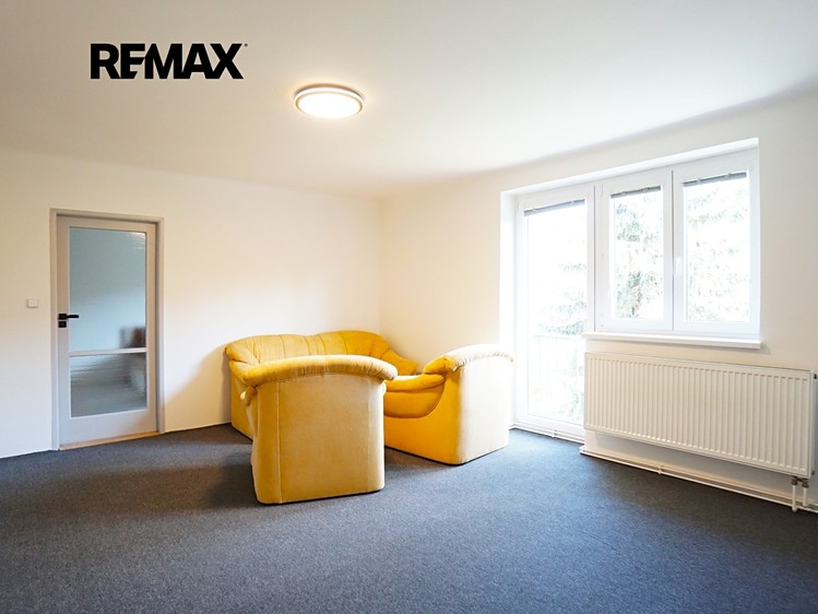 Pronájem bytu 2+1 60 m² - foto 3