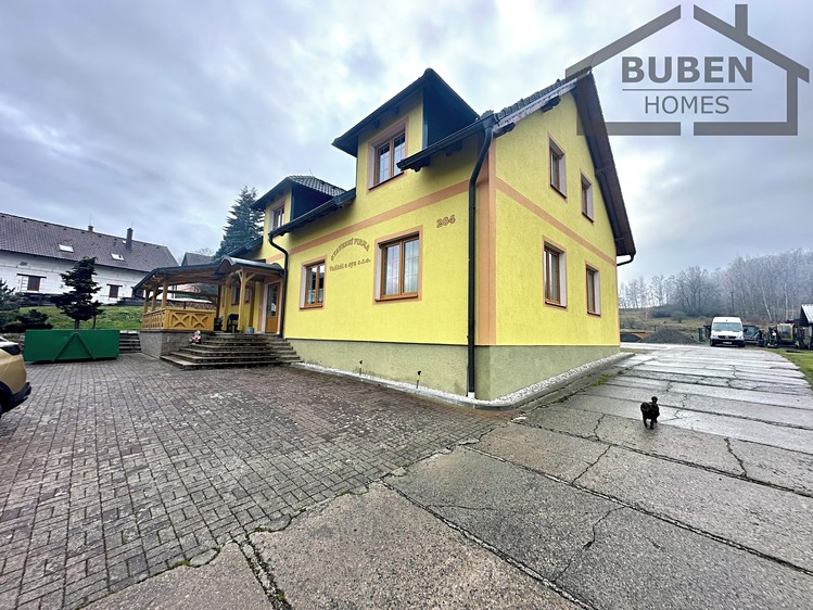 Pronájem bytu 2+kk 75 m² (Podkrovní) - foto 2