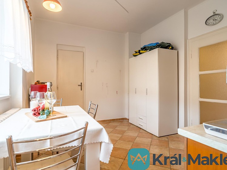 Pronájem bytu 1+1 44 m² - foto 4