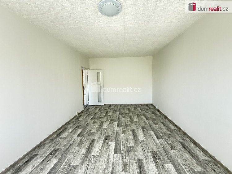 Pronájem bytu 1+1 40 m² - foto 3