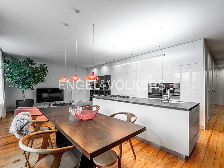 Pronájem bytu 3+kk 105 m² - foto 2