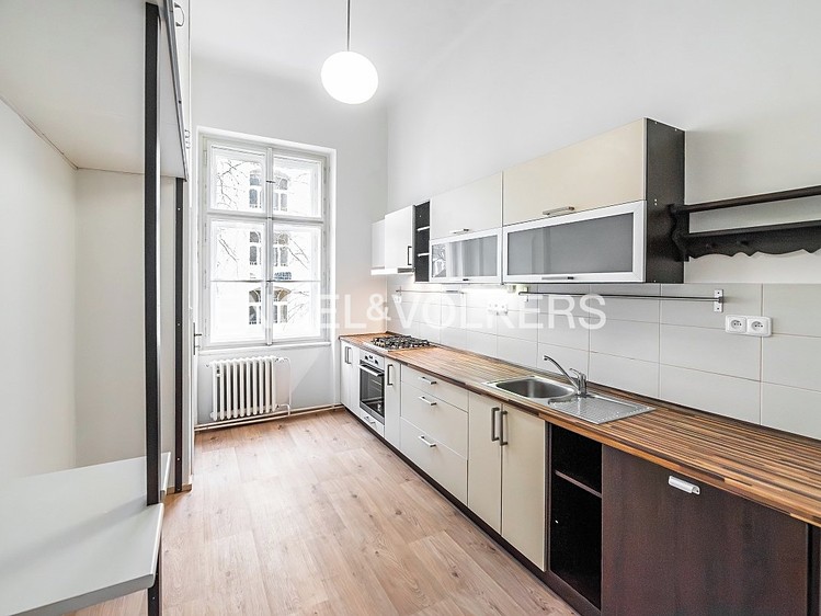 Pronájem bytu 3+1 97 m² - foto 2