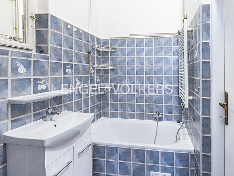 Pronájem bytu 3+1 97 m² - foto 5
