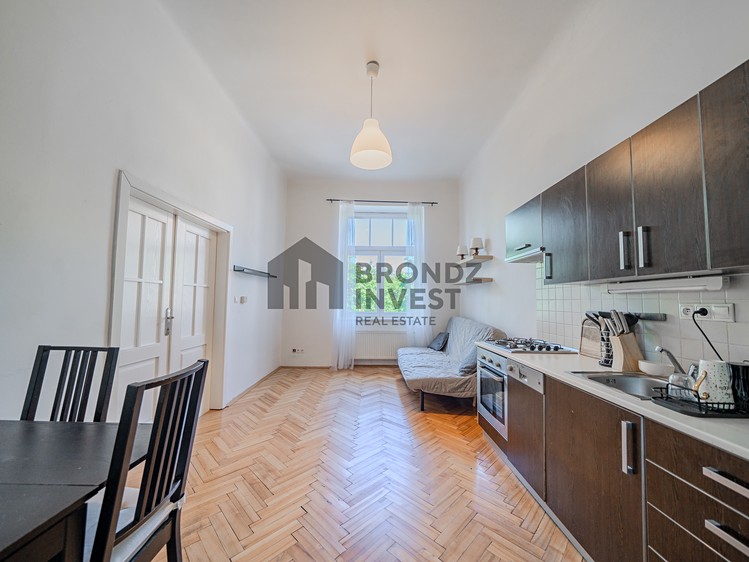 Pronájem bytu 2+kk 55 m² (Jednopodlažní) - foto 4