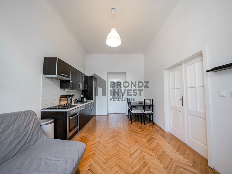 Pronájem bytu 2+kk 55 m² (Jednopodlažní) - foto 5