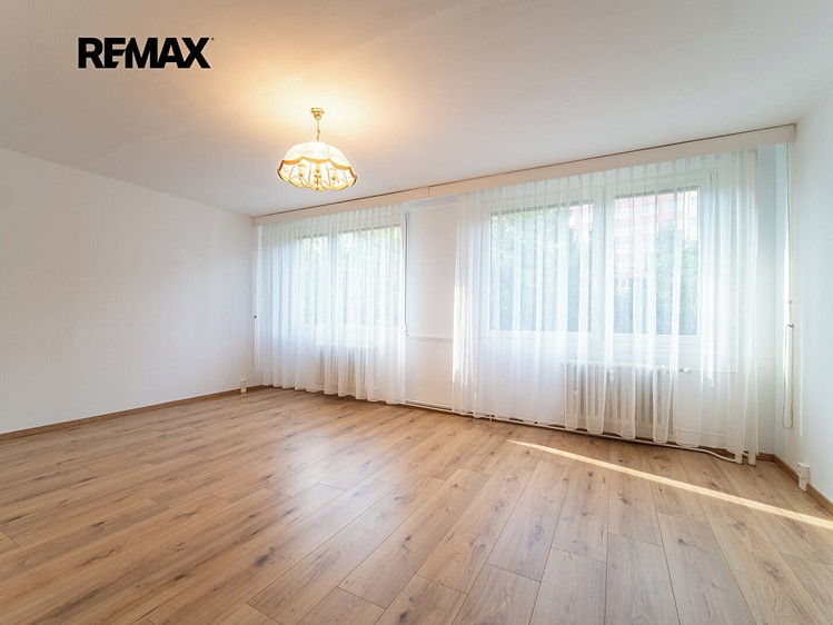 Pronájem bytu 3+1 67 m² - foto 5