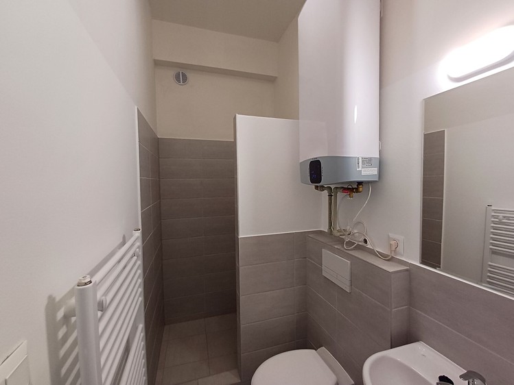 Pronájem bytu 1+kk 44 m² - foto 6