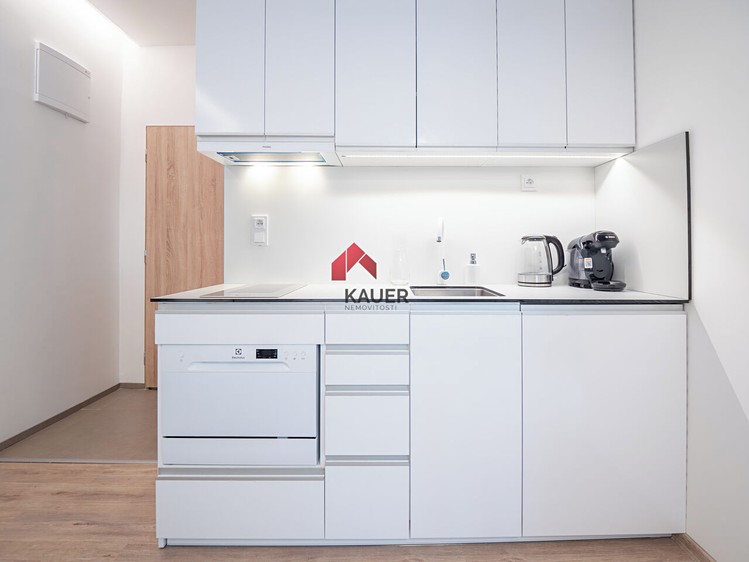 Pronájem bytu 1+kk 29 m² - foto 2