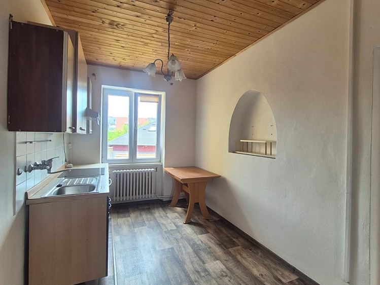 Pronájem bytu 3+1 65 m² - foto 2