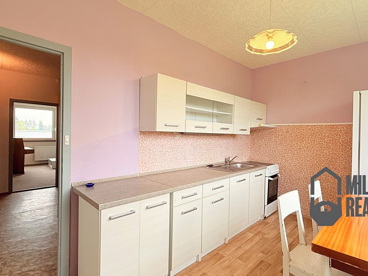 Pronájem bytu 3+1 64 m² - foto 2
