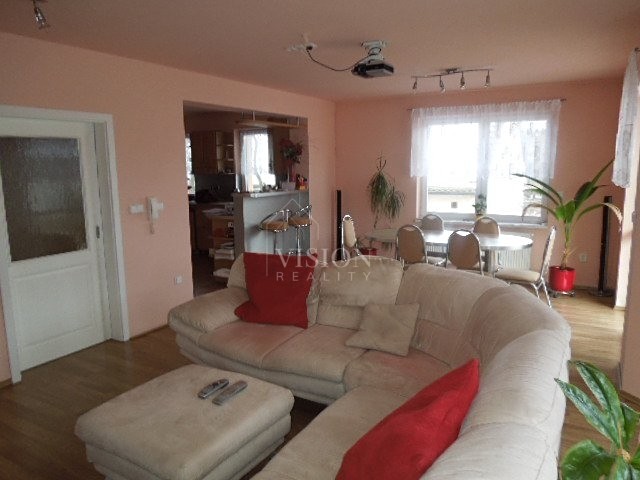 Pronájem bytu 1+kk 20 m² - foto 5