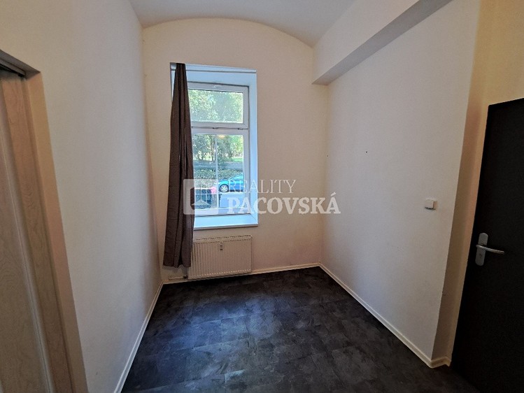 Pronájem bytu 1+kk 37 m² - foto 6
