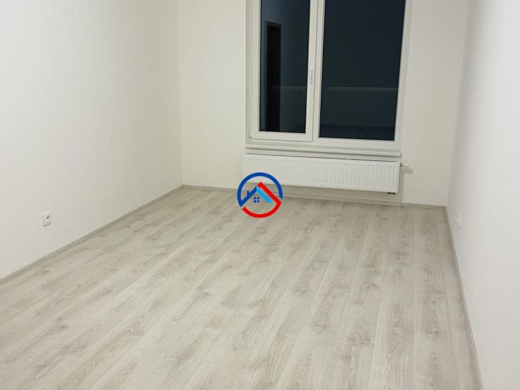 Pronájem bytu 2+kk 48 m² - foto 6