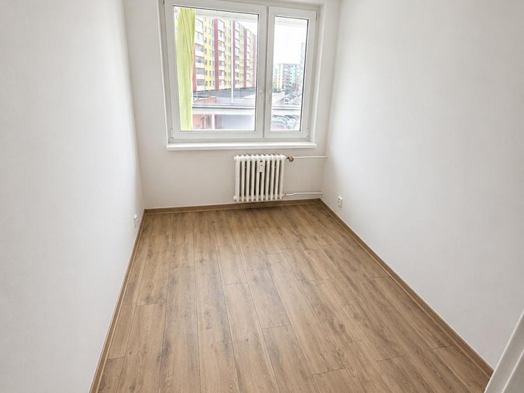 Pronájem bytu 3+kk 58 m² (Jednopodlažní) - foto 4